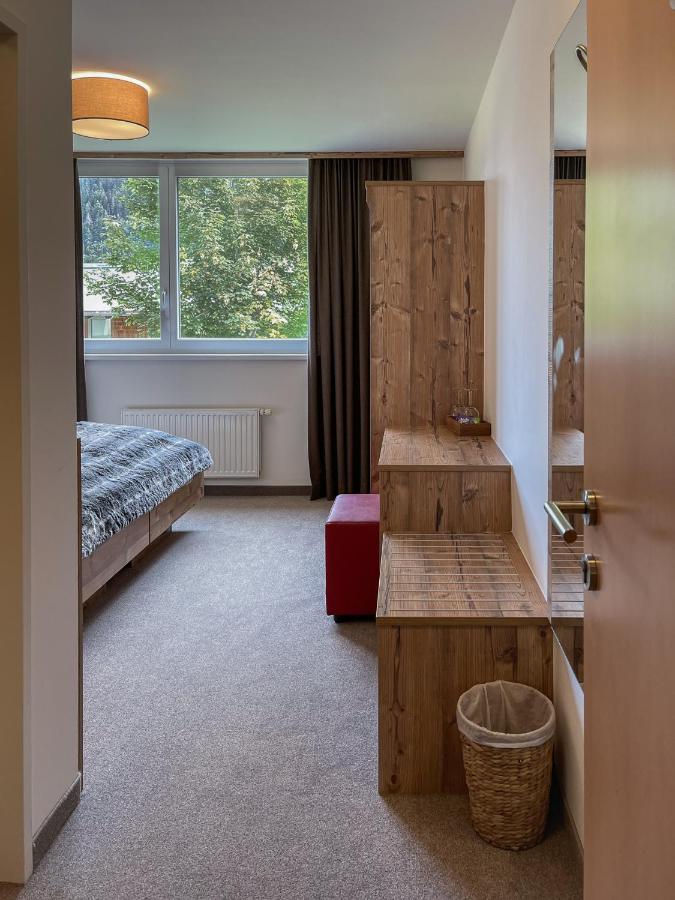Chalet Lenzi Sankt Anton am Arlberg Exteriör bild